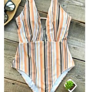 Women one piece swim